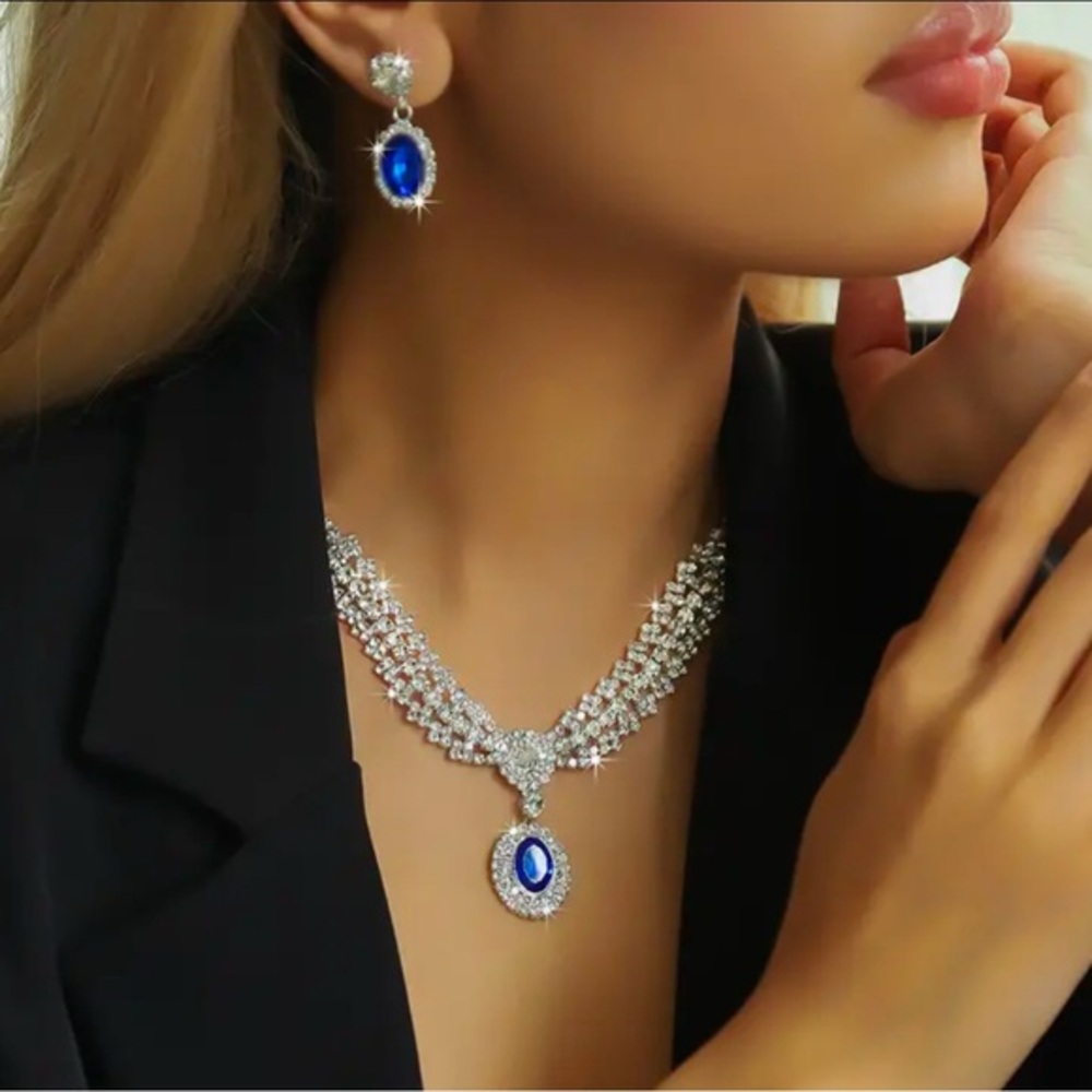 Elegant faux Sapphire Blue Jewelry Set